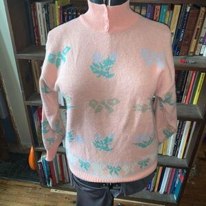 Gina Peters vintage pink little flowers M turtleneck sweater